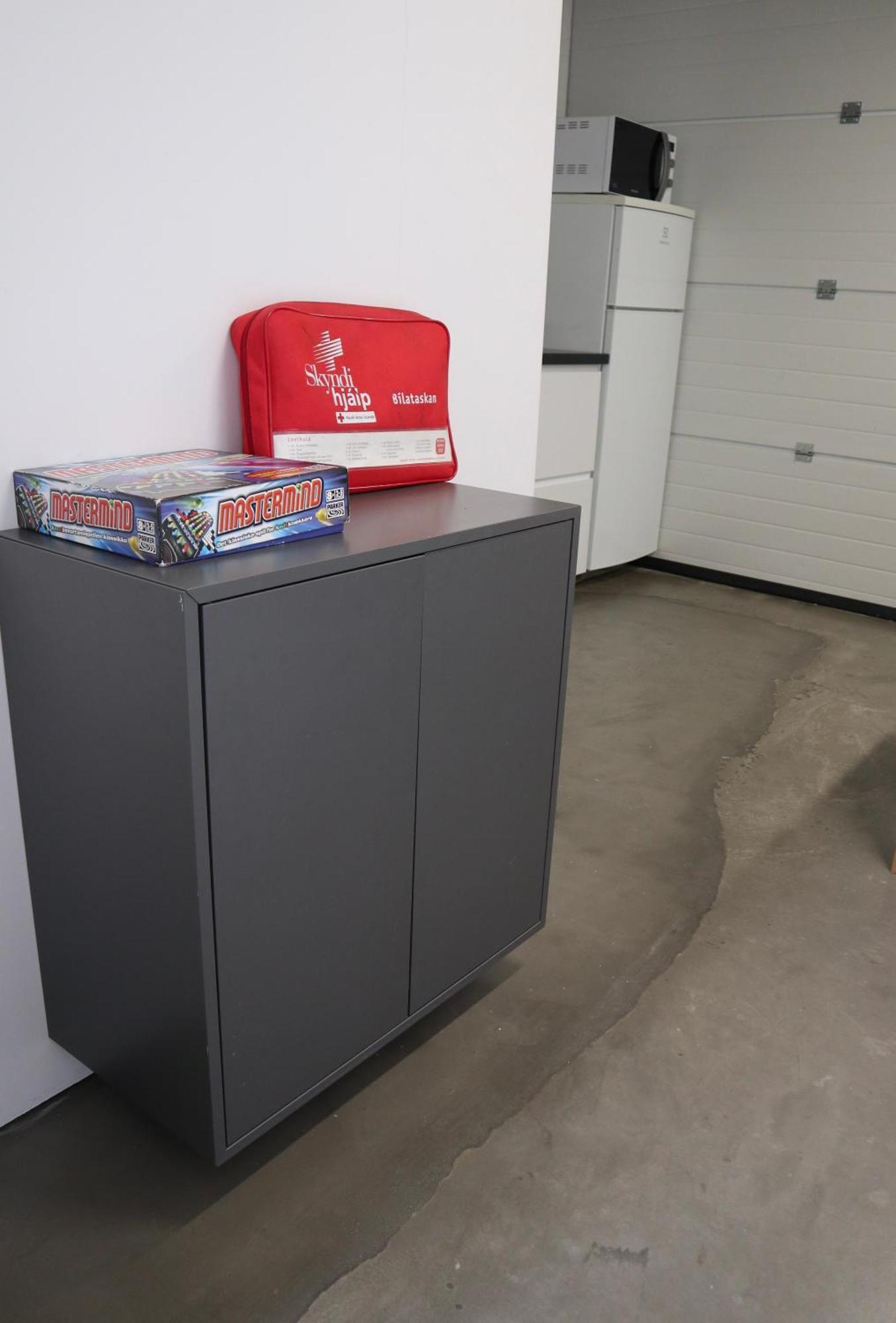 Modern Garage Suite - Free Parking & Self Check In Hveragerdi Exterior photo